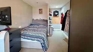 Photo 18- click for photo gallery